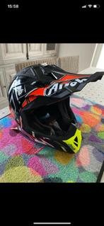 casque moto airoh carbon, Motoren, Kleding | Motorhelmen, Heren, XL, Nieuw zonder kaartje, Ophalen