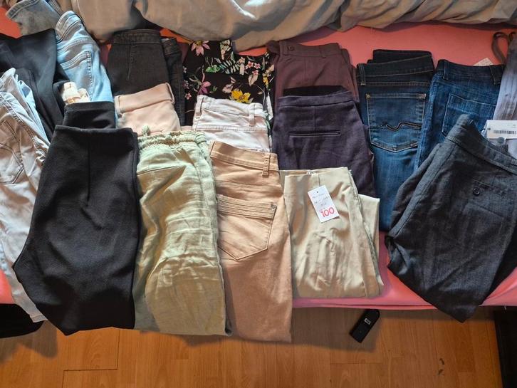 Pakket dames broeken S 20 stuks, Kleding | Dames, Broeken en Pantalons, Zo goed als nieuw, Maat 36 (S), Ophalen of Verzenden