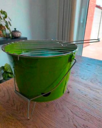 Mini BBQ beschikbaar voor biedingen