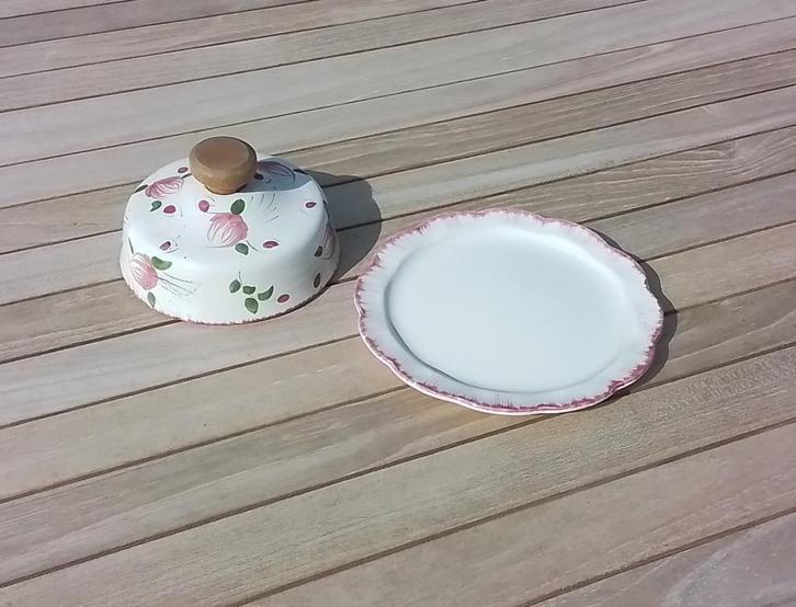 Aardewerk schaal met stolp - Roze bloemen: 20.5 diameter, Huis en Inrichting, Woonaccessoires | Stolpen, Gebruikt, Ophalen of Verzenden