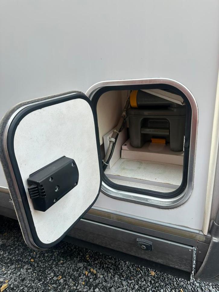 Mobilhome Hymer, Caravans en Kamperen, Mobilhomes, Particulier, Hymer, TV, Ophalen