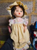 Poupée anglaise, Collections