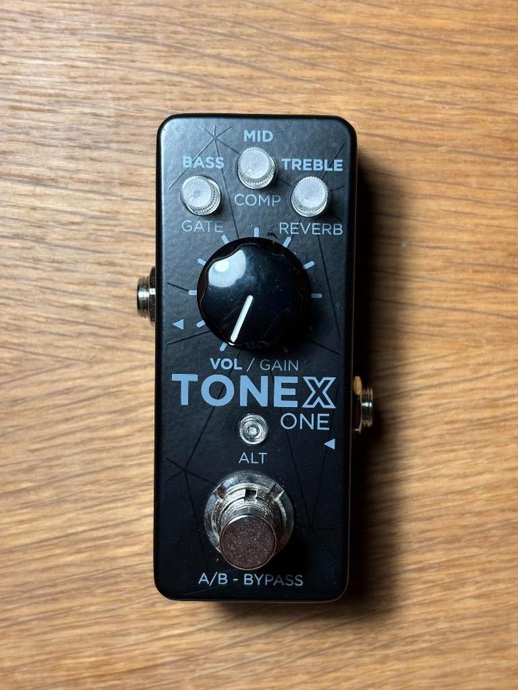 Ik Multimedia ToneX One, Muziek en Instrumenten, Effecten, Zo goed als nieuw, Multi-effect, Ophalen of Verzenden