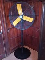Ventilateur sur pied pour grande pièce ou hangard, Enlèvement, Utilisé
