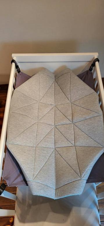 Hang Loose babyhangmat beschikbaar voor biedingen