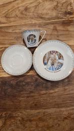 Boch porcelaine souvenir de première communion, Collections, Maisons royales & Noblesse, Comme neuf, Enlèvement ou Envoi