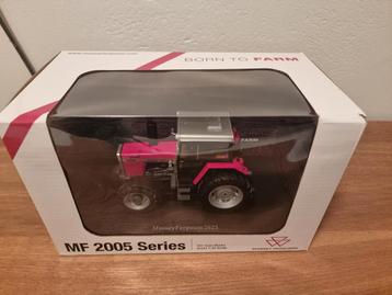 Massey Ferguson 2625 Universal Hobbies beschikbaar voor biedingen