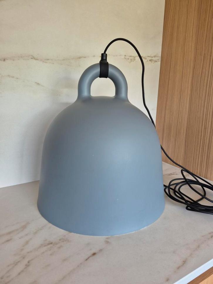 Normann Copenhagen Bell lamp medium, Huis en Inrichting, Lampen | Hanglampen, Ophalen of Verzenden
