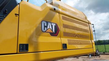 Caterpillar 350 and 352 door panels / NEW beschikbaar voor biedingen