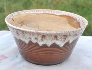 vasque ronde en faience pour fleur  beschikbaar voor biedingen