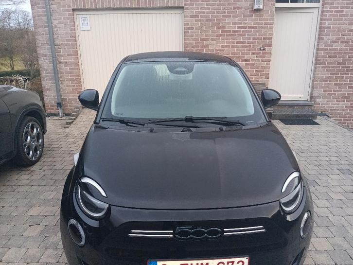 Fiat 500 E  87 kW - electrische wagen te koop, Auto's, Fiat, Particulier, 360° camera, 4x4, ABS, Achteruitrijcamera, Adaptive Cruise Control