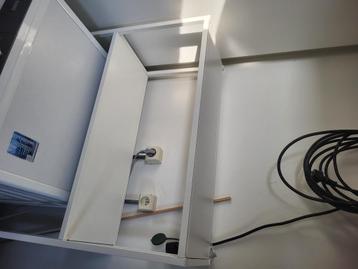 Rek voor boven wasmachine, 25 à 50 cm, Avec tablette(s), Moins de 150 cm, Utilisé