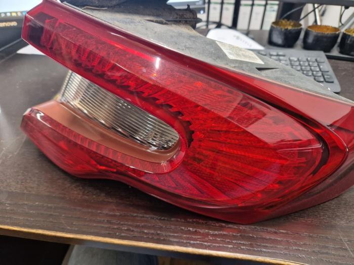 Feu arrière droit d'un Fiat Tipo, Autos : Pièces & Accessoires, Éclairage, Fiat, Utilisé, 3 mois de garantie, Enlèvement ou Envoi