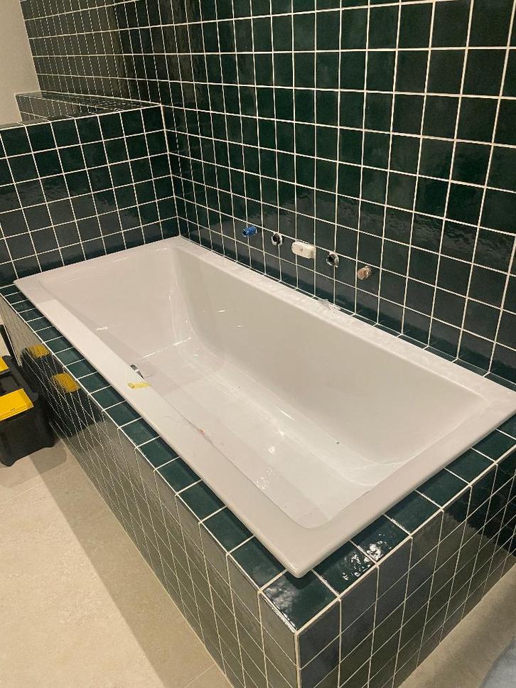 Nouvelle baignoire encastrée Van Marcke Duo « Helsinki », Bricolage & Construction, Sanitaire, Neuf, Baignoire, Enlèvement