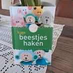 Boekje " hippe beestjes haken", Ophalen of Verzenden