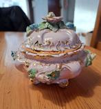 Bonbonniere, Enlèvement