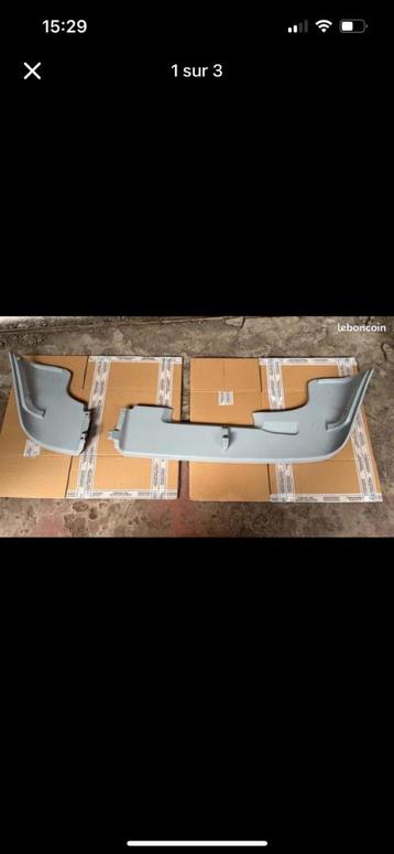 Finition pare choc 944 turbo beschikbaar voor biedingen