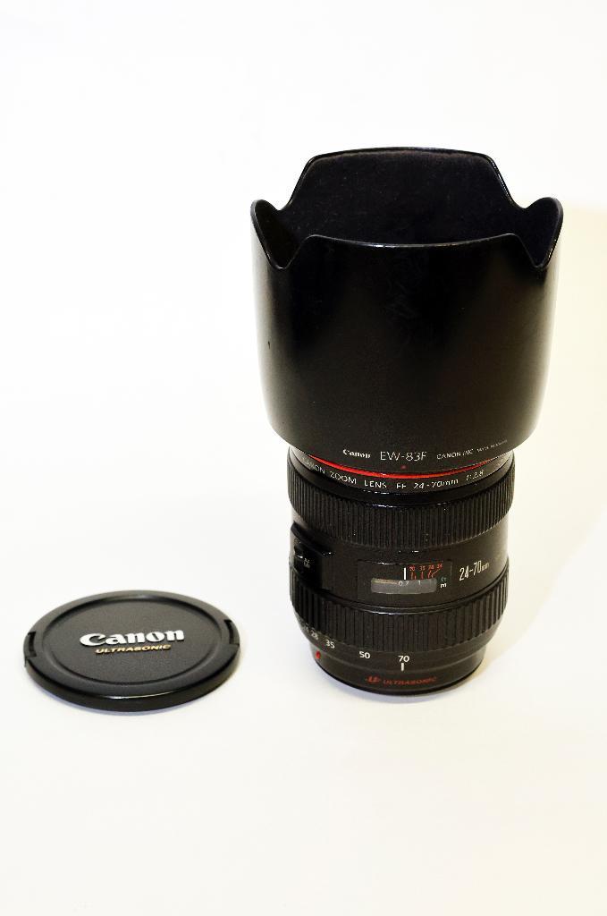 CANON EF 24-70 mm ou 2,8 L IS USM, TV, Hi-fi & Vidéo, Photo | Studio photo & Accessoires, Utilisé, Enlèvement ou Envoi