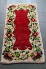Hand gemaakte echte wol tapijt met rozen L150 cm , B 80 cm, Noir, Comme neuf, 100 à 150 cm, 50 à 100 cm