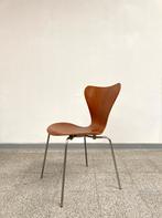 Vintage design stoel model 3107 Arne Jacobsen - Fritz Hansen, Huis en Inrichting, Stoelen, Ophalen, Gebruikt, Hout, Bruin