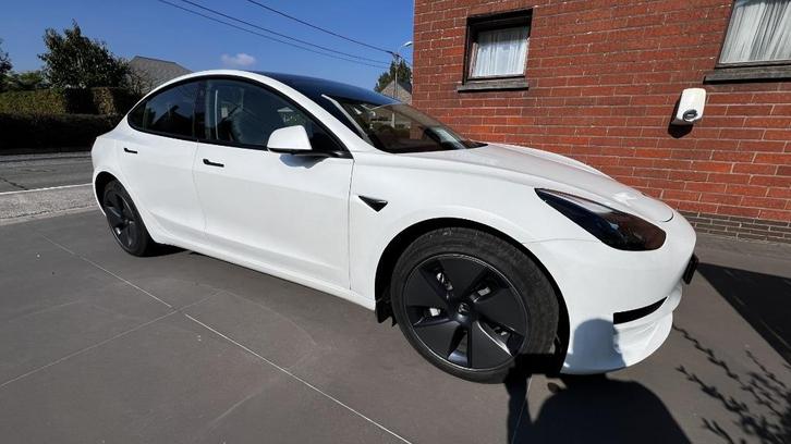 Tesla Model 3 LFP batterij 60kWh  Btw aftrekbaar Model 2023, Auto's, Tesla, Bedrijf, Model 3, Elektrisch, Euro 6, Coupé, Automaat