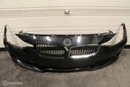 Pare-chocs gris BMW 3 serie F30 F31 F34 (2011-2019), Utilisé, Avant, Enlèvement ou Envoi, Pare-chocs