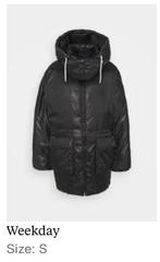 Weekday manteau pour trop froid, Kleding | Dames, Jassen | Winter, Zwart, Weekday, Ophalen of Verzenden, Zo goed als nieuw