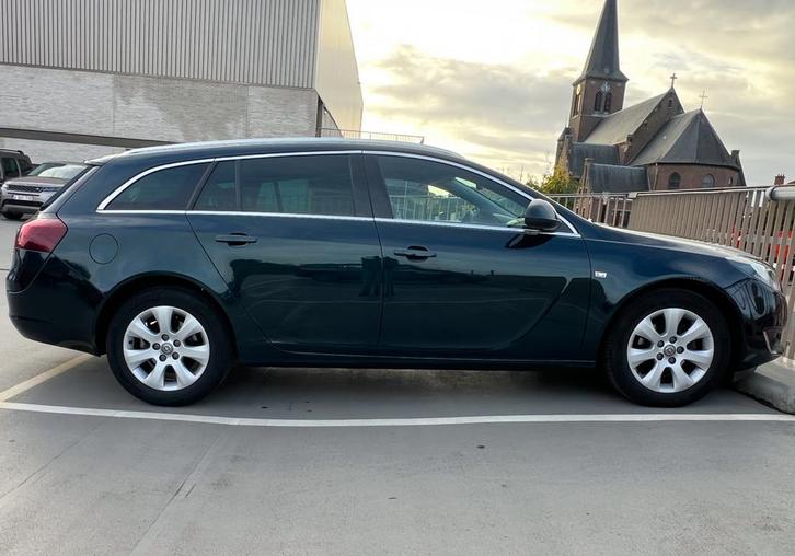 Opel Insignia Euro 6b Diesel Gekeurd voor verkoop, Auto's, Opel, Particulier, Insignia, ABS, Airbags, Airconditioning, Bluetooth