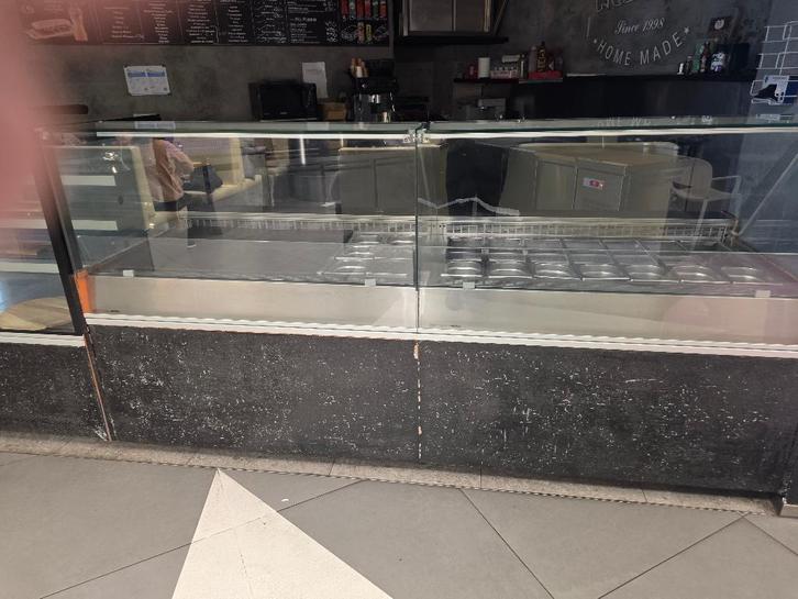 Saladettes vitrines réfrigérées professionnelles, Zakelijke goederen, Horeca | Keukenapparatuur, Koelen en Vriezen, Gebruikt, Ophalen