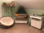 Chambre lit bébé + commode à langer + matelas, Enfants & Bébés, Enlèvement, Comme neuf, Garçon ou Fille