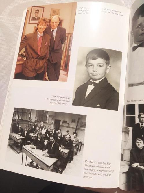 boek: klasgenoten / Manu Adriaens, Boeken, Film, Tv en Media, Gelezen, Tv-serie, Verzenden