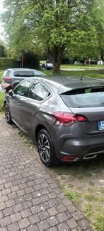 Ds Ds 4 /1.2 benzine 2017 full option, Auto's, DS, Te koop, Benzine, DS 4, Onderhoudsboekje