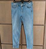 Lee jeans, Vêtements | Femmes, Jeans, Enlèvement, Comme neuf