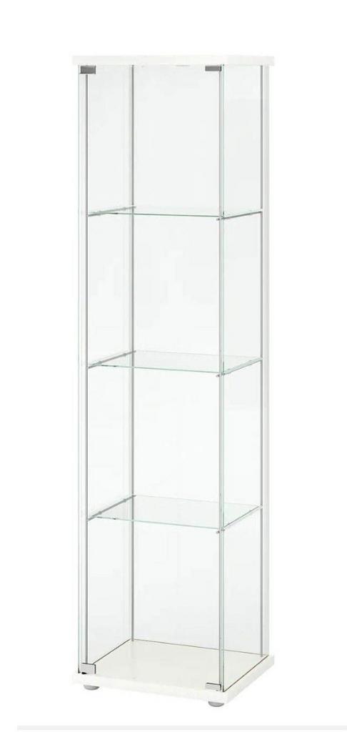 gezocht vitrine ikea detolf, Maison & Meubles, Armoires | Vitrines, Utilisé, Verre, Enlèvement