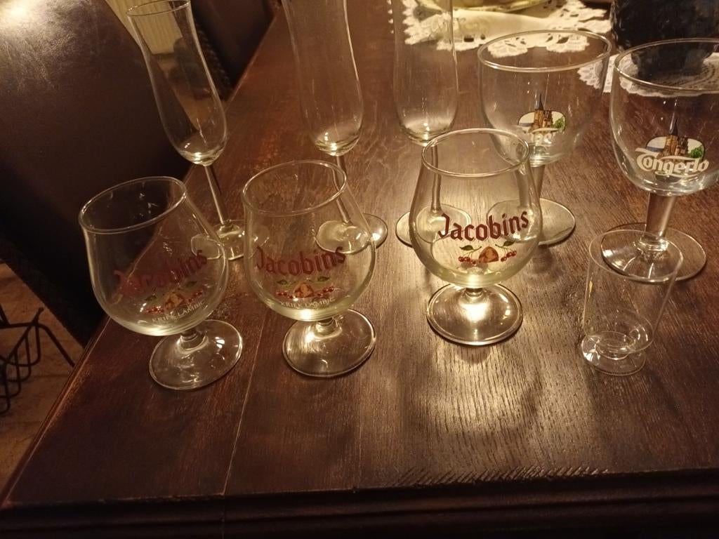 Différents verres, Collections, Verres & Petits Verres, Enlèvement ou Envoi