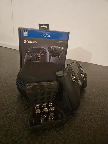 Nacon revolution unlimited pro controller beschikbaar voor biedingen