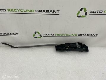 Portiergreep Houder Volkswagen Scirocco 3 ORIG 1K8839885L beschikbaar voor biedingen