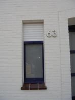 Te koop: 2 smalle, wit-blauwe PVC ramen, Châssis de fenêtre, 150 à 225 cm, Enlèvement, Utilisé