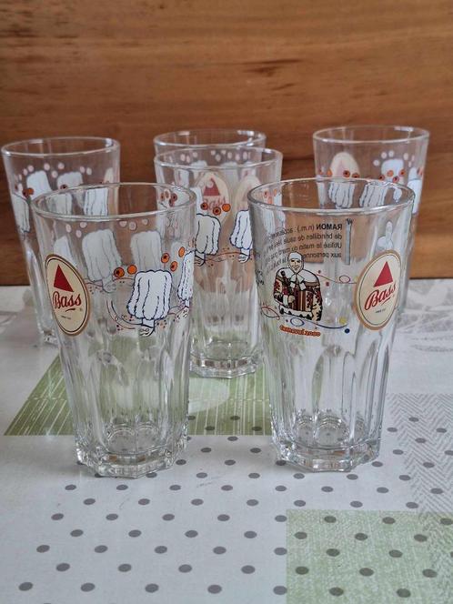 Verres Maes Spécial carnaval, Collections, Verres & Petits Verres, Comme neuf, Verre à bière, Enlèvement