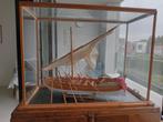 Mooie miniatuurboot in glazen kast, Ophalen, Zo goed als nieuw