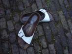 Livraison gratuite pantoufles birkenstock de luxe en laque b, Vêtements | Femmes, Comme neuf, Birkenstock 39, Envoi, Blanc