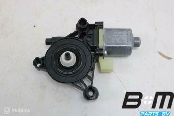 Raammotor linksachter VW Tiguan 5NA 5Q0959801A beschikbaar voor biedingen