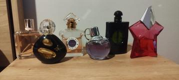 Lot de parfum (Givenchy, Yves Saint-Laurent, Mugler, Izia la beschikbaar voor biedingen