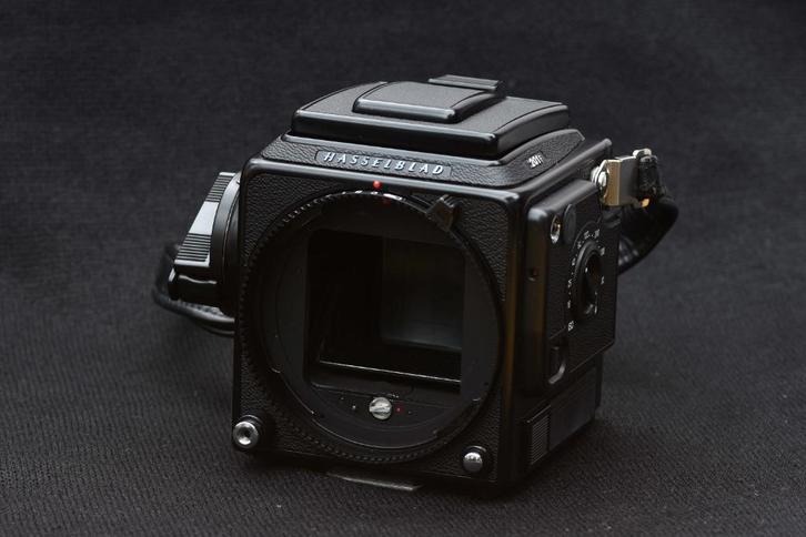 Hasselblad 201 F, Audio, Tv en Foto, Fotocamera's Analoog, Zo goed als nieuw, Overige Merken, Ophalen