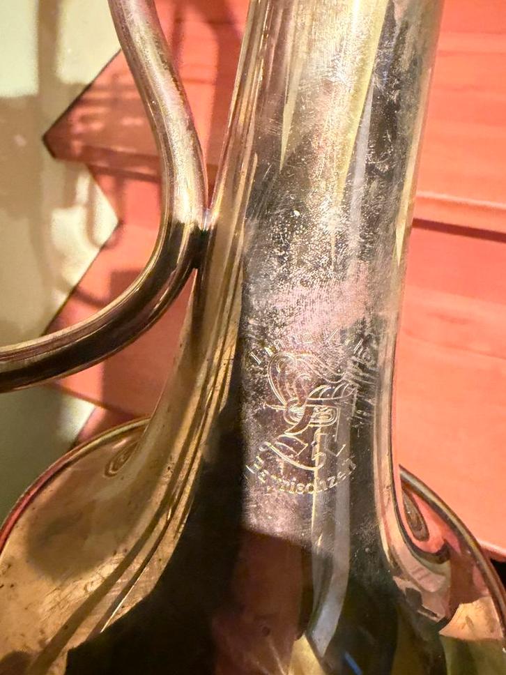 Prachtige bugel voor de egerlander liefhebbers, Musique & Instruments, Instruments à vent | Trompettes, Autres types, Enlèvement