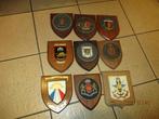 lot crests, Verzamelen, Ophalen of Verzenden, Landmacht, Embleem of Badge