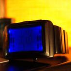 Montre Tokyoflash OTO Sound Sensitive LCD Watch, Bijoux, Sacs & Beauté, Montres | Hommes, Autres matériaux, Comme neuf, Autres marques