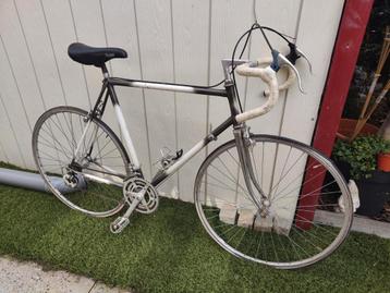 Vintage koersfiets  beschikbaar voor biedingen