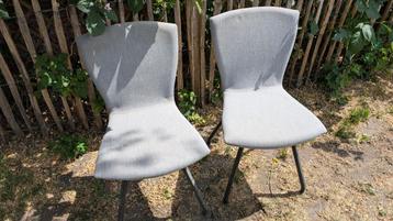 set van twee stoelen - gratis beschikbaar voor biedingen