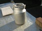 VEND ANCIEN POT A LAIT EN ALU, Ophalen
